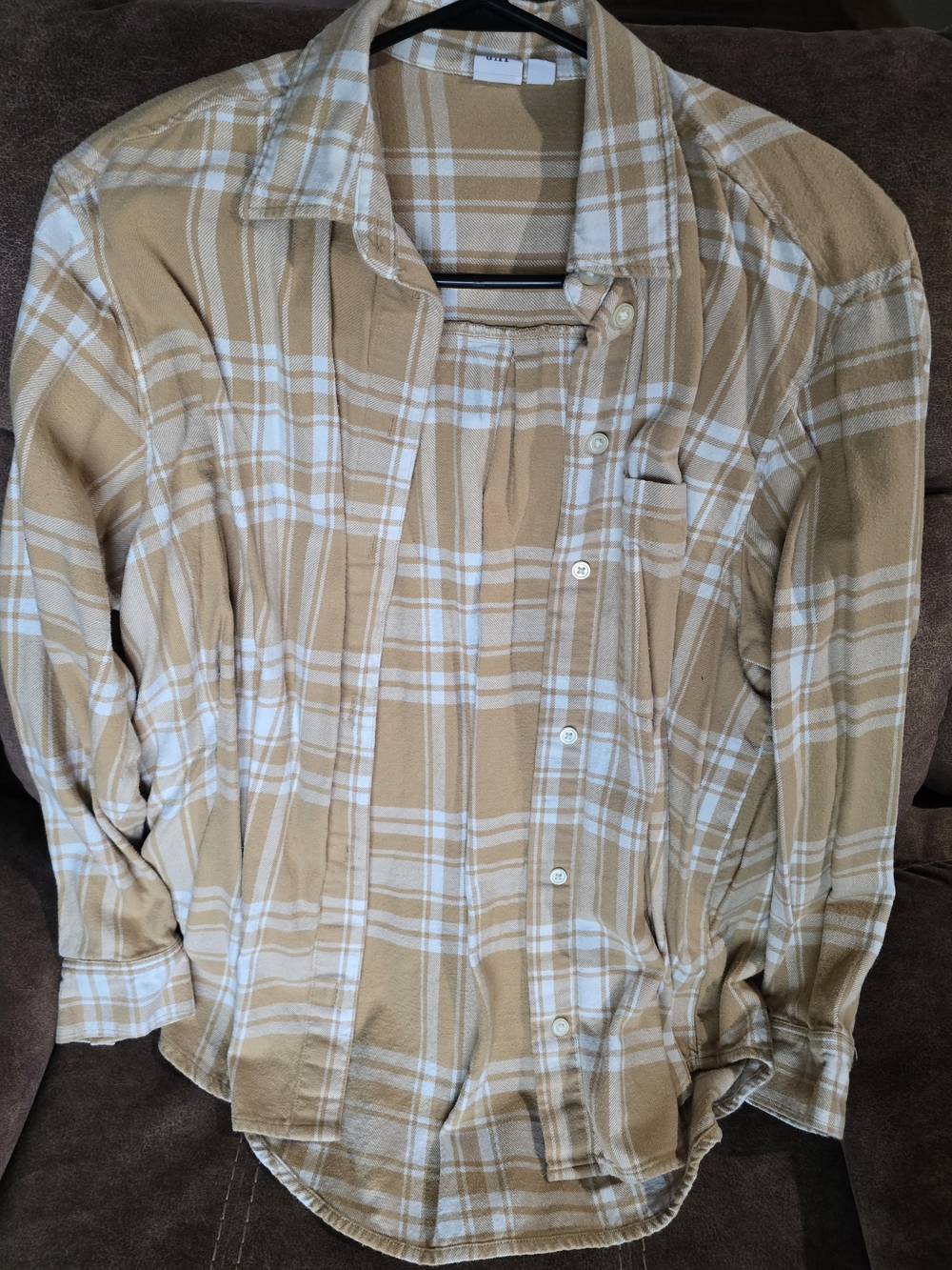 GAP Light Tan and White Plaid Button-Up Shirt